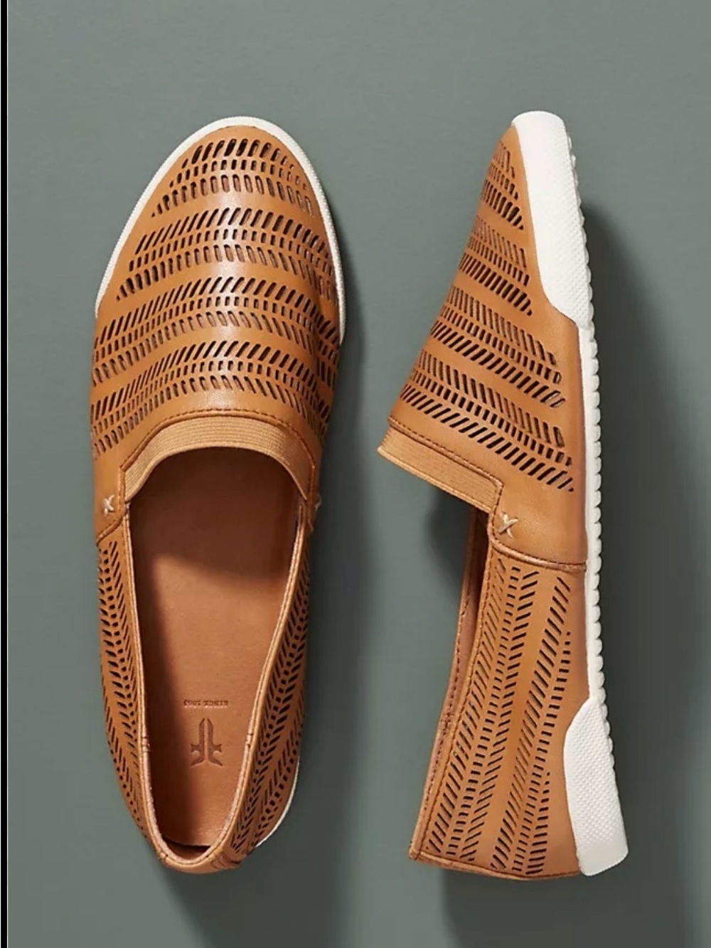 Frye Melanie Perforated Slip-On Sneakers Tan White Sole size 7 Casual Comfort
